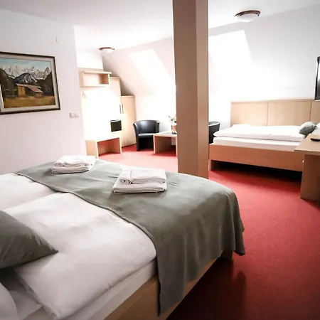 Hotel Pino Alpino