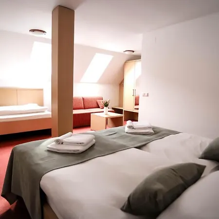 Hotel Pino Alpino 3*