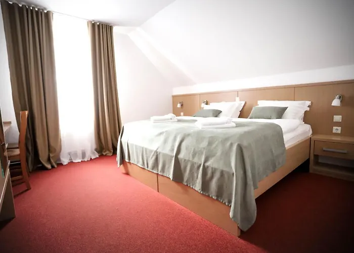 Hotel Pino Alpino 3*
